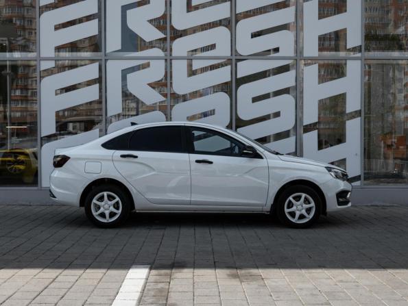 Lada (ВАЗ) Vesta I Рестайлинг (NG) с пробегом 2023 года, цена 1 378 000 рублей, 12748 км, седан, Автокод Объявления
