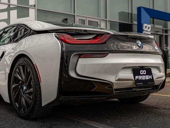 BMW i8 I с пробегом 2016 года, цена 5 450 000 рублей, 30430 км, купе, Автокод Объявления