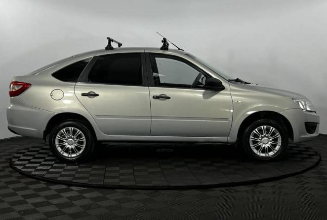 Lada (ВАЗ) Granta I с пробегом 2018 года, цена 495 000 рублей, 130585 км, лифтбек, Автокод Объявления