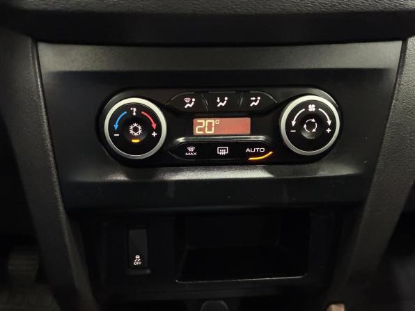Lada (ВАЗ) XRAY I с пробегом 2017 года, цена 690 000 рублей, 117000 км, хэтчбек, Автокод Объявления
