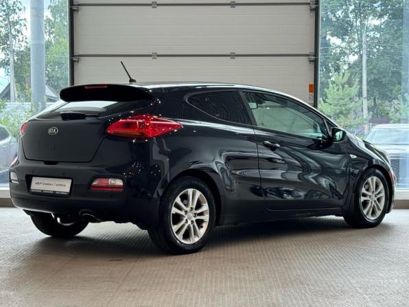 Kia Ceed II с пробегом 2013 года, цена 920 000 рублей, 206000 км, хэтчбек, Автокод Объявления