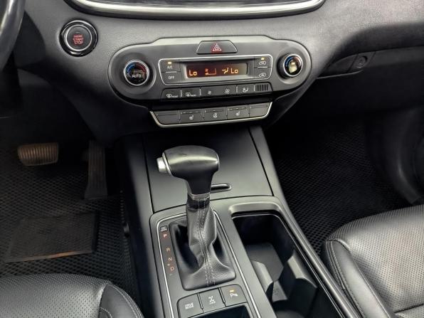 Kia Sorento III Prime Рестайлинг с пробегом 2020 года, цена 2 995 000 рублей, 95500 км, внедорожник, Автокод Объявления