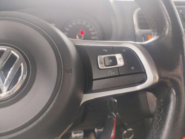 Volkswagen Polo V Рестайлинг с пробегом 2018 года, цена 799 900 рублей, 254218 км, седан, Автокод Объявления