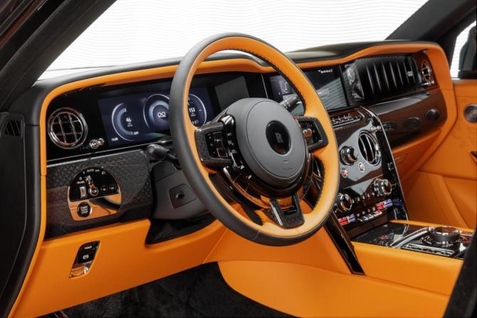 Новый Rolls-Royce Cullinan I Рестайлинг 2025 года, цена 68 738 900 рублей, внедорожник, Автокод Объявления