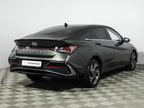 Hyundai Elantra VII (CN7) Рестайлинг с пробегом 2024 года, цена 2 399 700 рублей, 17853 км, седан, Автокод Объявления
