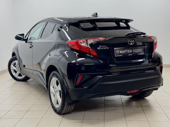 Toyota C-HR I с пробегом 2019 года, цена 2 380 000 рублей, 92342 км, внедорожник, Автокод Объявления
