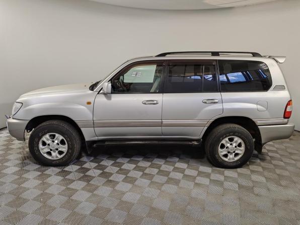 Toyota Land Cruiser 100 Series Рестайлинг 2 с пробегом 2007 года, цена 2 220 000 рублей, 240420 км, внедорожник, Автокод Объявления