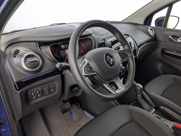Renault Kaptur I Рестайлинг с пробегом 2021 года, цена 1 755 000 рублей, 14956 км, внедорожник, Автокод Объявления