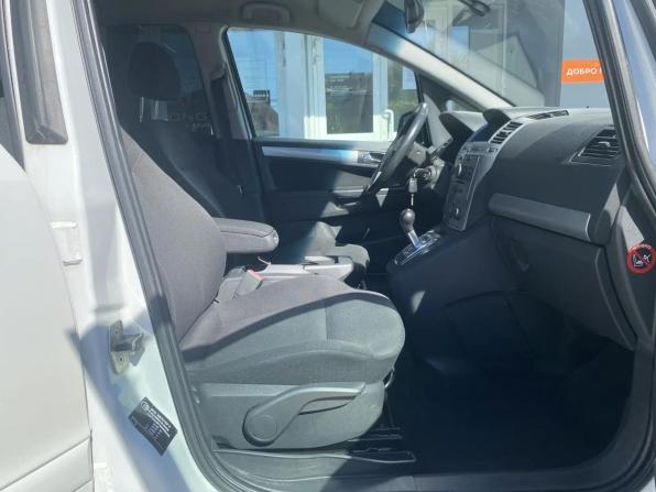 Opel Zafira B Рестайлинг с пробегом 2013 года, цена 745 000 рублей, 172238 км, компактвэн, Автокод Объявления