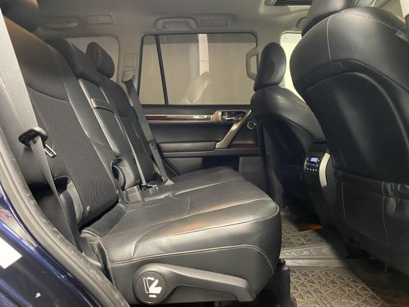 Lexus GX II Рестайлинг с пробегом 2018 года, цена 4 125 000 рублей, 179415 км, внедорожник, Автокод Объявления
