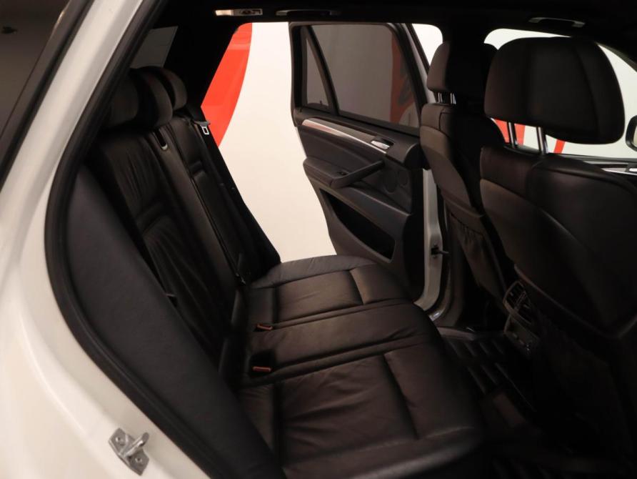 BMW X5 II (E70) Рестайлинг Москва  - изображение 17