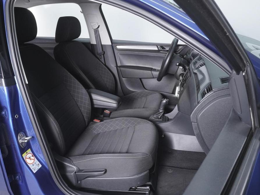 Skoda Rapid I Рестайлинг Ростов-на-Дону  - изображение 8