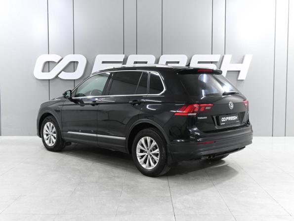 Volkswagen Tiguan II с пробегом 2017 года, цена 2 349 000 рублей, 149638 км, внедорожник, Автокод Объявления
