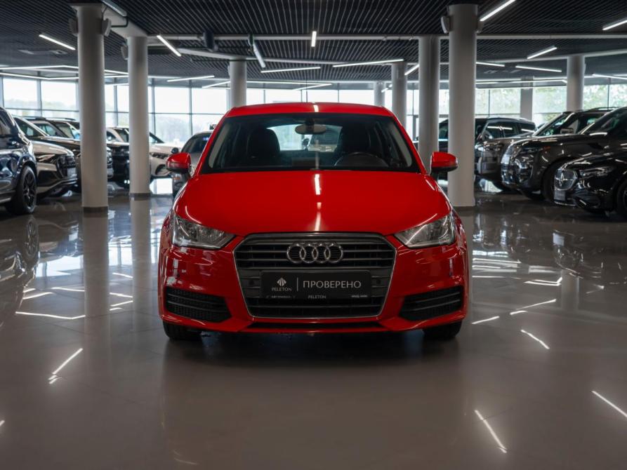 Audi A1 I (8X) Рестайлинг Москва  - изображение 3