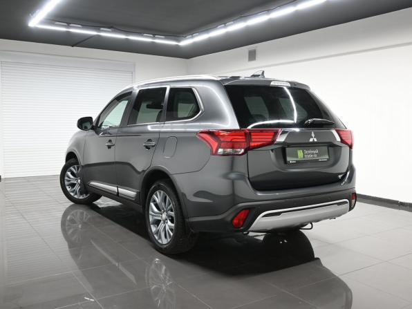 Mitsubishi Outlander III Рестайлинг 3 с пробегом 2020 года, цена 2 095 000 рублей, 141078 км, внедорожник, Автокод Объявления