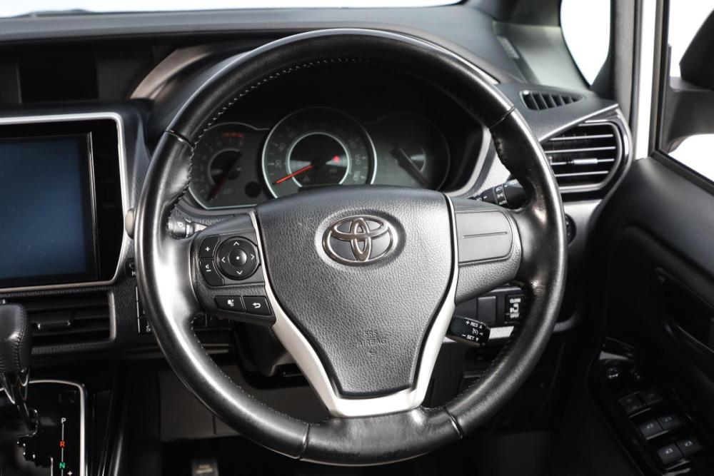 Toyota Noah III (R80) Рестайлинг Новосибирск  - изображение 13