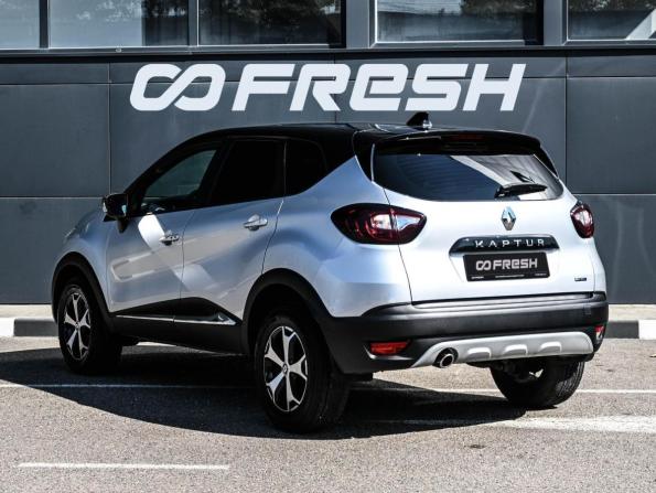 Renault Kaptur I Рестайлинг с пробегом 2021 года, цена 1 559 000 рублей, 76671 км, внедорожник, Автокод Объявления
