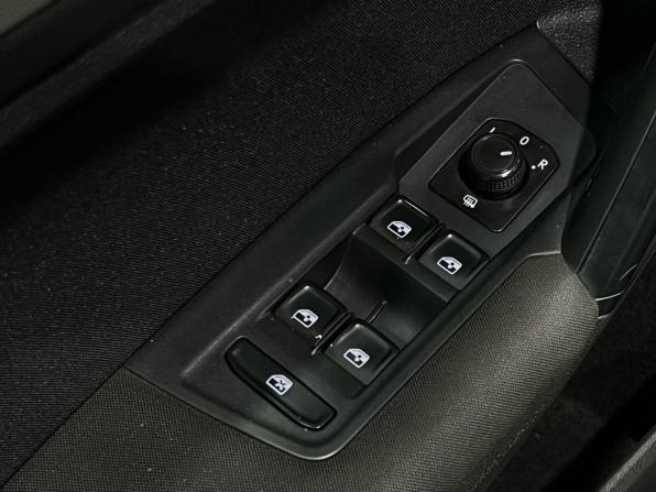 Volkswagen Tiguan II с пробегом 2017 года, цена 1 625 000 рублей, 258869 км, внедорожник, Автокод Объявления