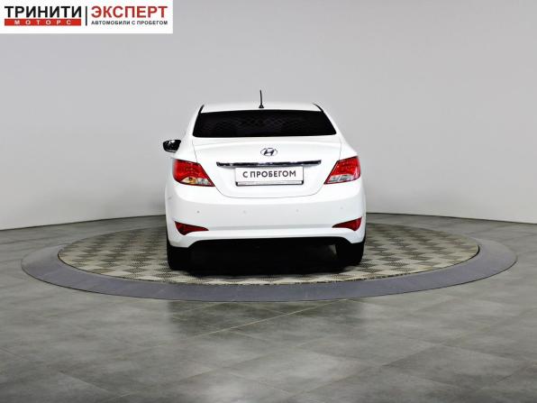Hyundai Solaris I Рестайлинг с пробегом 2015 года, цена 998 000 рублей, 220258 км, седан, Автокод Объявления