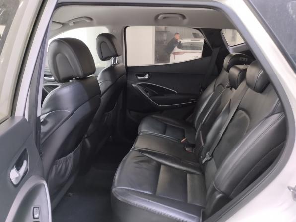Hyundai Santa Fe III с пробегом 2012 года, цена 1 610 000 рублей, 192315 км, внедорожник, Автокод Объявления