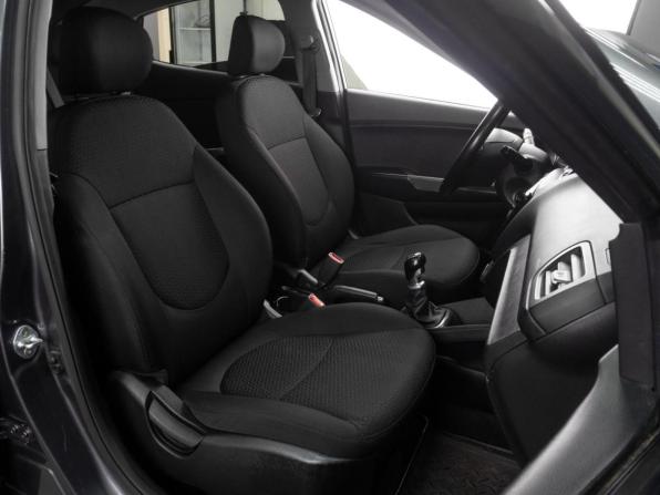 Kia Rio III Рестайлинг с пробегом 2015 года, цена 999 000 рублей, 121043 км, седан, Автокод Объявления