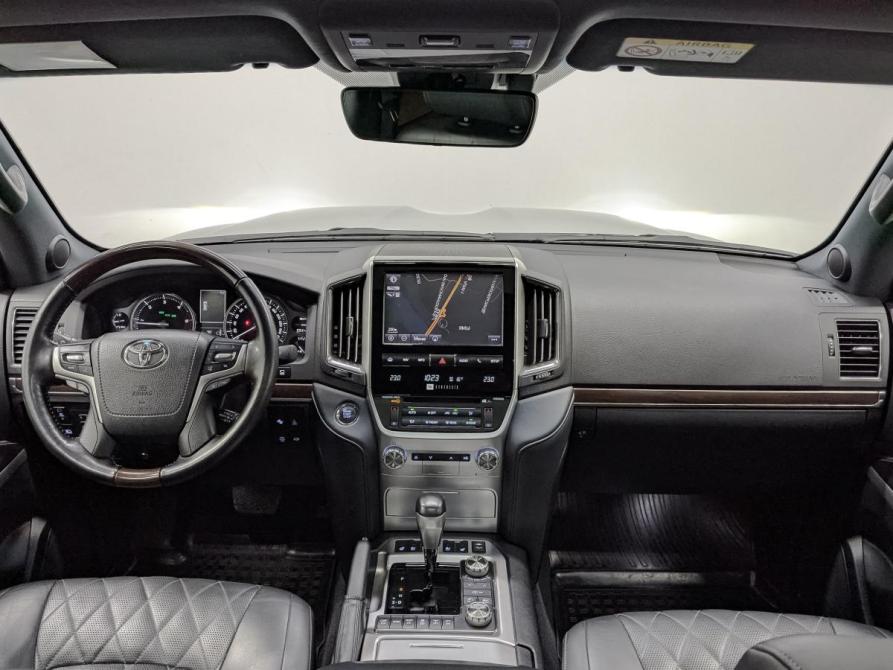 Toyota Land Cruiser 200 Series Рестайлинг 2 Москва  - изображение 14