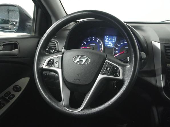 Hyundai Solaris I Рестайлинг с пробегом 2016 года, цена 1 035 000 рублей, 118414 км, седан, Автокод Объявления