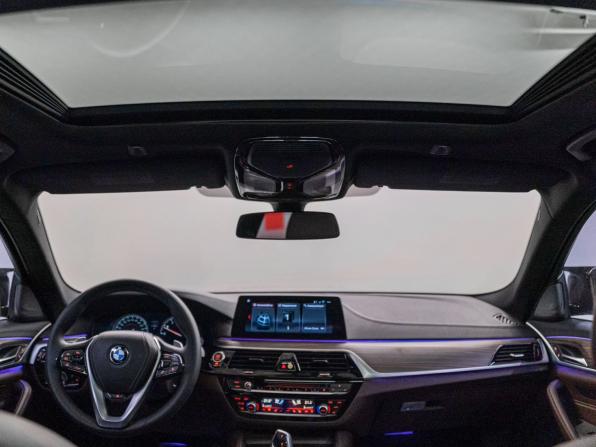 BMW 5 серии VII (G30/G31/G38) с пробегом 2017 года, цена 3 700 000 рублей, 200000 км, седан, Автокод Объявления