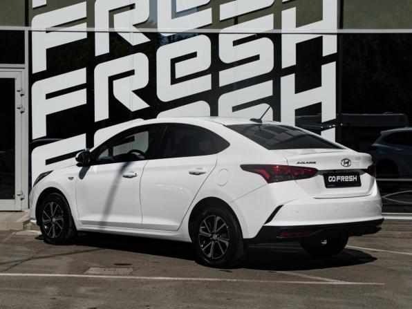 Hyundai Solaris II Рестайлинг с пробегом 2022 года, цена 1 729 000 рублей, 66459 км, седан, Автокод Объявления