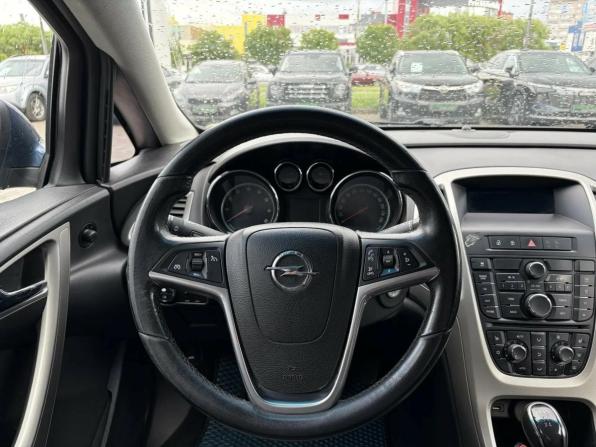 Opel Astra J с пробегом 2012 года, цена 655 000 рублей, 146238 км, хэтчбек, Автокод Объявления