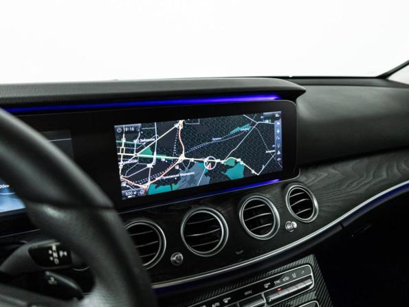 Mercedes-Benz E-Класс V (W213 S213 C238) с пробегом 2016 года, цена 1 899 585 рублей, 345000 км, седан, Автокод Объявления