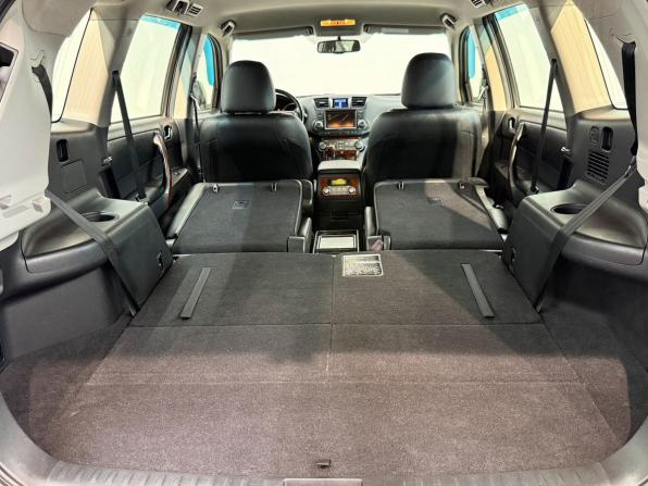 Toyota Highlander II (XU40) Рестайлинг с пробегом 2010 года, цена 2 250 000 рублей, 211876 км, внедорожник, Автокод Объявления