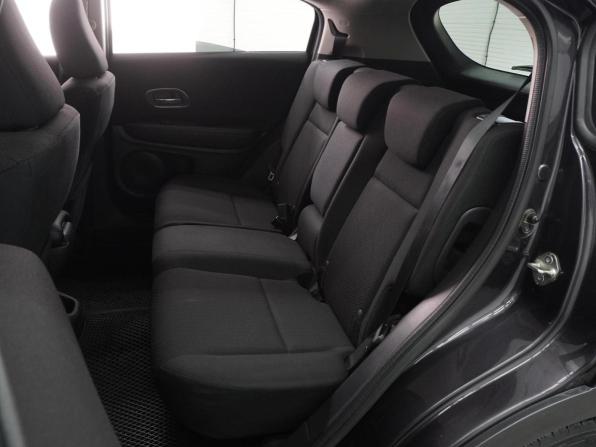 Honda Vezel I с пробегом 2014 года, цена 1 299 000 рублей, 157953 км, внедорожник, Автокод Объявления