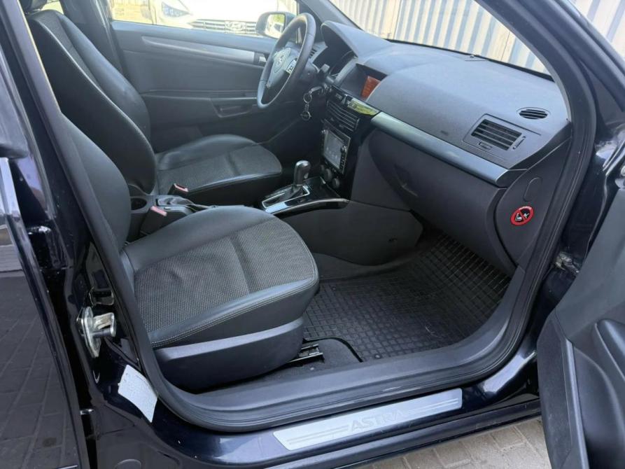Opel Astra H Рестайлинг Ростов-на-Дону  - изображение 12