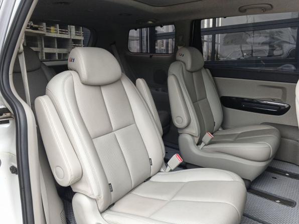 Kia Carnival III с пробегом 2018 года, цена 2 649 000 рублей, 200376 км, минивэн, Автокод Объявления