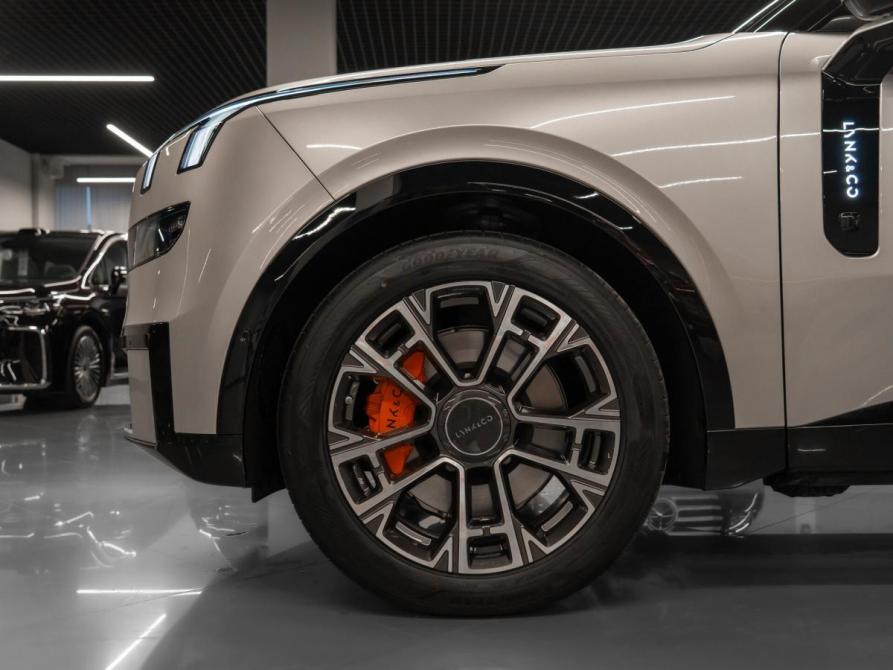 Lynk &amp; Co 900 Москва  - изображение 39