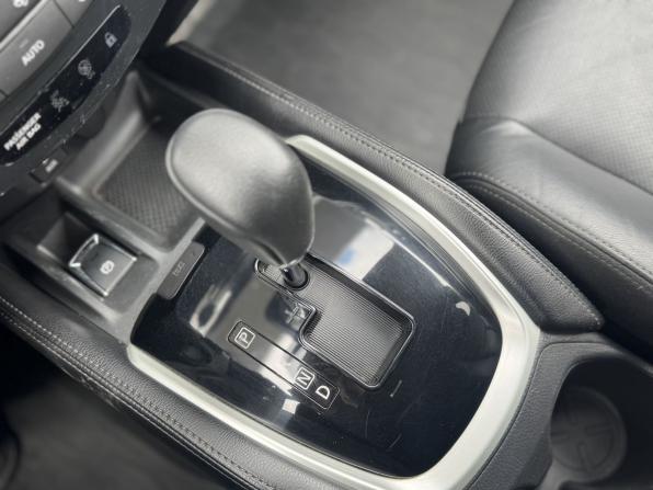 Nissan Qashqai II Рестайлинг с пробегом 2019 года, цена 1 385 000 рублей, 260939 км, внедорожник, Автокод Объявления