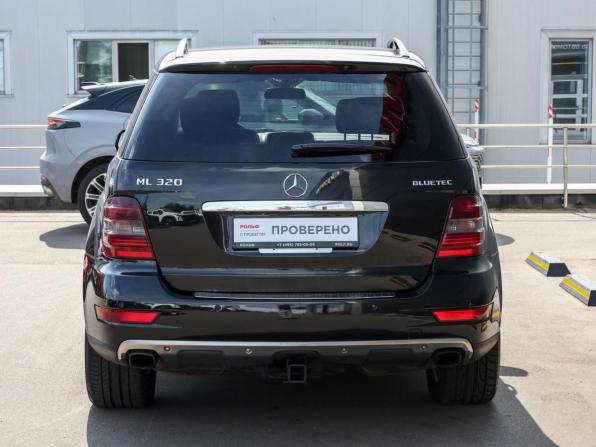 Mercedes-Benz M-Класс II (W164) Рестайлинг с пробегом 2009 года, цена 1 249 000 рублей, 290000 км, внедорожник, Автокод Объявления