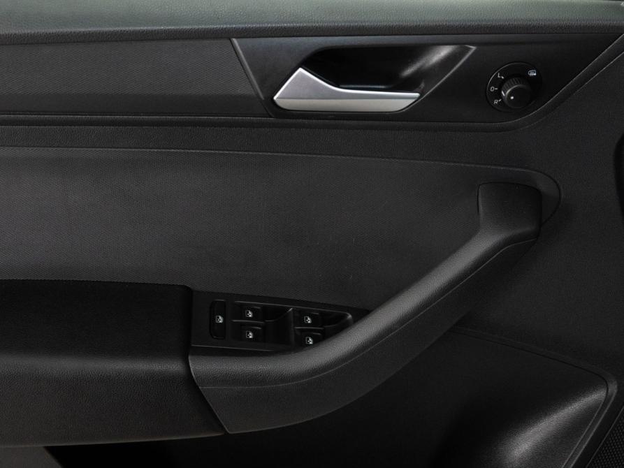 Volkswagen Polo VI Казань  - изображение 15