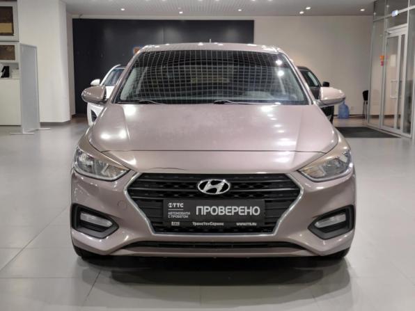 Hyundai Solaris II с пробегом 2019 года, цена 1 393 000 рублей, 120225 км, седан, Автокод Объявления