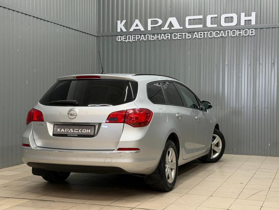 Opel Astra J Рестайлинг Магнитогорск  - изображение 2