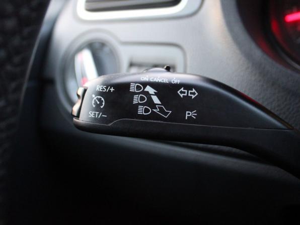 Volkswagen Polo V Рестайлинг с пробегом 2020 года, цена 1 349 000 рублей, 113887 км, седан, Автокод Объявления