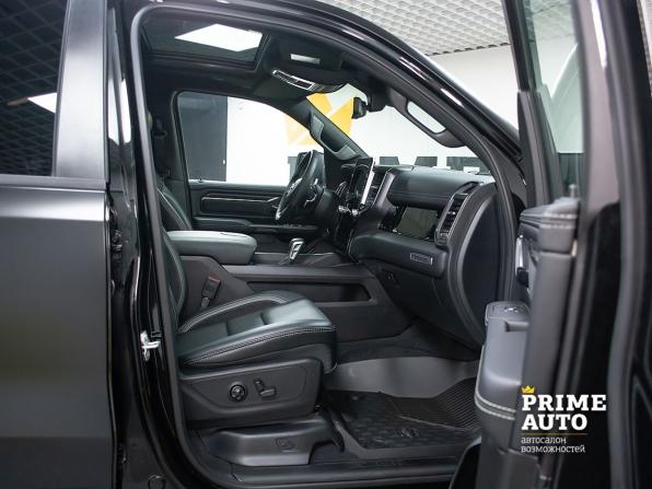 Ram 1500 V Рестайлинг с пробегом 2025 года, цена 9 299 000 рублей, 51 км, offers.body_type.unknown, Автокод Объявления