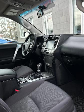 Toyota Land Cruiser Prado 150 Series Рестайлинг 2 с пробегом 2018 года, цена 5 250 000 рублей, 106880 км, внедорожник, Автокод Объявления