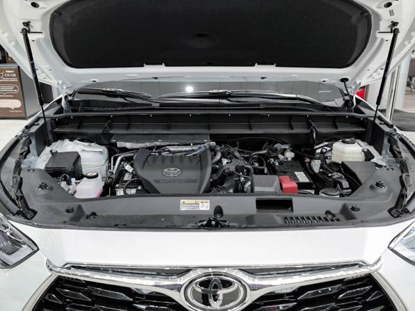 Toyota Highlander IV (XU70) с пробегом 2025 года, цена 5 350 000 рублей, 1500 км, внедорожник, Автокод Объявления