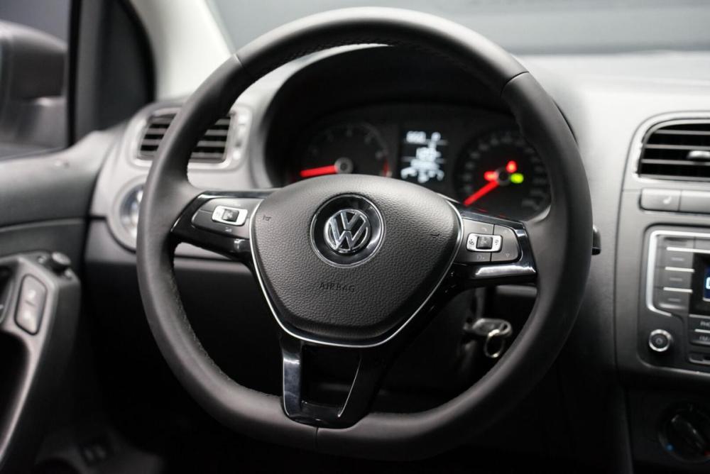 Volkswagen Polo V Рестайлинг Крым  - изображение 13
