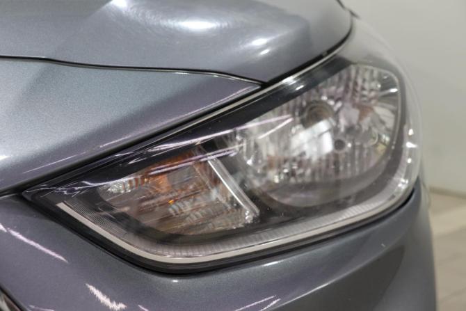 Hyundai Solaris II с пробегом 2017 года, цена 910 000 рублей, 108795 км, седан, Автокод Объявления