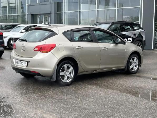 Opel Astra J с пробегом 2012 года, цена 563 000 рублей, 152088 км, хэтчбек, Автокод Объявления