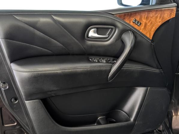 Infiniti QX80 I Рестайлинг с пробегом 2017 года, цена 3 750 000 рублей, 125973 км, внедорожник, Автокод Объявления