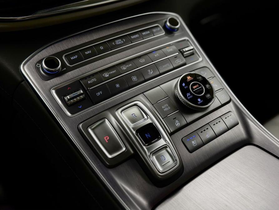 Hyundai Santa Fe IV Рестайлинг Вологда  - изображение 16